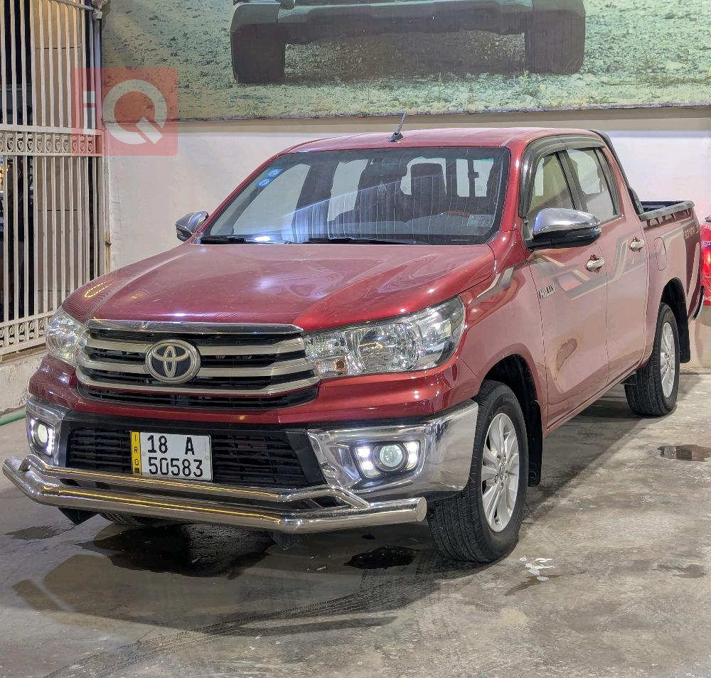 تويوتا هايلوكس